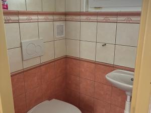 Pronájem rodinného domu, Přišimasy, Ke Hřišti, 135 m2
