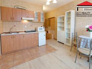 Pronájem bytu 2+kk, Praha - Háje, Starobylá, 38 m2