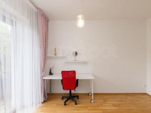 Pronájem bytu 2+kk, Praha - Kyje, Břeclavská, 45 m2