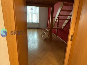 Pronájem bytu 2+1, Opava - Předměstí, Krnovská, 66 m2