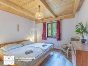 Prodej bytu 4+kk, Mikulovice, Na Bukovci, 200 m2