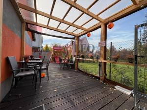 Pronájem obchodního prostoru, Praha - Újezd nad Lesy, Starokolínská, 54 m2