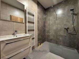 Pronájem bytu 3+kk, Olomouc, Janského, 83 m2