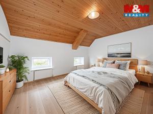 Prodej rodinného domu, Lobodice, 168 m2