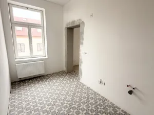 Prodej bytu 1+1, Mariánské Lázně, Hlavní třída, 30 m2