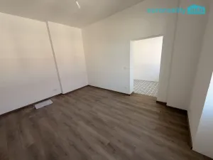 Prodej bytu 1+1, Mariánské Lázně, Hlavní třída, 35 m2