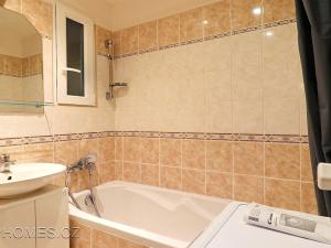 Prodej bytu 2+kk, Praha - Nusle, Na Pankráci, 58 m2
