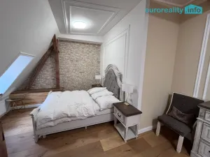 Prodej bytu 2+1, Mariánské Lázně, Anglická, 156 m2