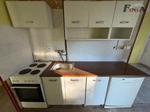 Prodej bytu 3+1, Stráž pod Ralskem, Máchova, 61 m2