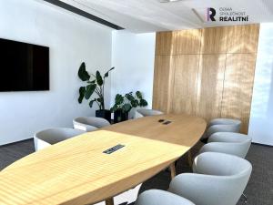 Pronájem kanceláře, Zlín - Louky, třída Tomáše Bati, 550 m2