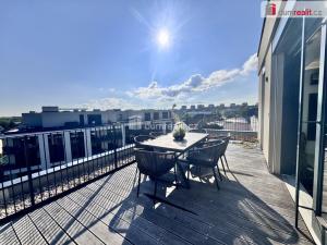 Prodej bytu 3+kk, Praha - Štěrboholy, K učilišti, 191 m2