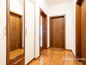 Pronájem bytu 2+kk, Praha - Malešice, Počernická, 57 m2