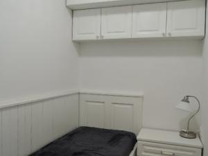 Pronájem bytu 3+kk, Praha - Horní Měcholupy, Padovská, 50 m2