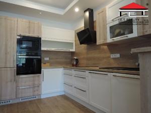 Pronájem bytu 3+kk, Praha - Horní Měcholupy, Padovská, 50 m2