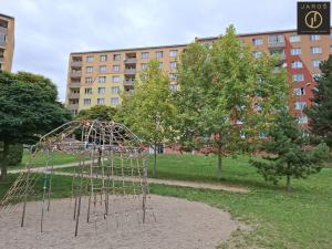 Prodej bytu 1+1, Chomutov, Školní pěšina, 36 m2