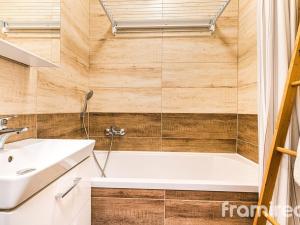 Pronájem bytu 2+1, Brno, Výstavní, 58 m2