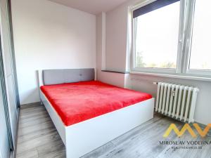 Pronájem bytu 4+kk, Hradec Králové - Nový Hradec Králové, Čajkovského, 82 m2