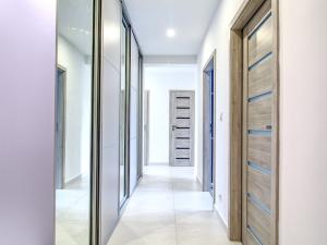 Pronájem bytu 4+kk, Hradec Králové - Nový Hradec Králové, Čajkovského, 82 m2