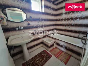 Prodej rodinného domu, Břestek, 360 m2