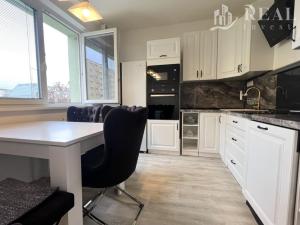 Prodej bytu 2+1, Jirkov, Mostecká, 60 m2