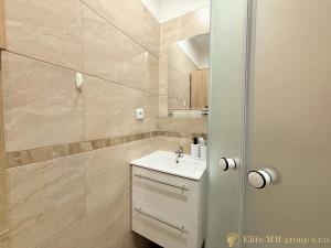 Prodej bytu 2+kk, Mladá Boleslav, Na Radouči, 42 m2