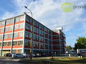 Pronájem skladu, Zlín, Šedesátá, 100 m2