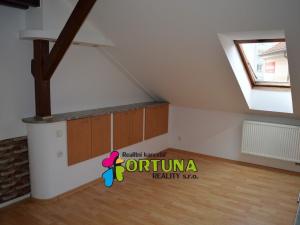 Pronájem bytu 2+1, České Budějovice - České Budějovice 3, Pražská tř., 70 m2