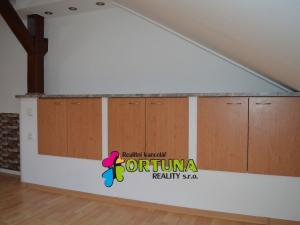 Pronájem bytu 2+1, České Budějovice - České Budějovice 3, Pražská tř., 70 m2