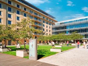 Pronájem kanceláře, Praha - Holešovice, Jankovcova, 241 m2