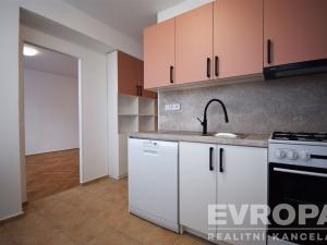 Pronájem bytu 3+1, Kolín - Kolín II, V Břízách, 65 m2