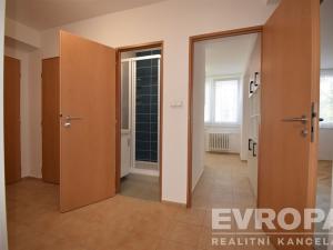 Pronájem bytu 3+1, Kolín - Kolín II, V Břízách, 65 m2