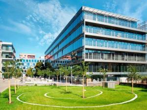 Pronájem kanceláře, Praha - Holešovice, Jankovcova, 603 m2