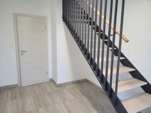 Pronájem rodinného domu, Záryby, 94 m2