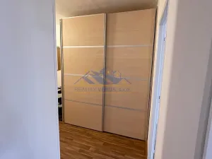 Pronájem bytu 2+kk, Komárov, Mládežnická, 56 m2