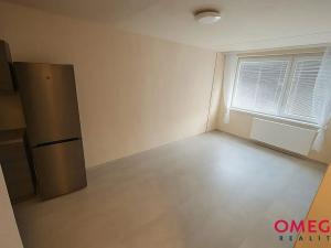 Prodej bytu 2+kk, Praha - Stodůlky, Trávníčkova, 43 m2