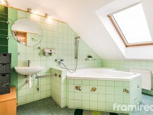 Prodej rodinného domu, Brno, K dálnici, 247 m2