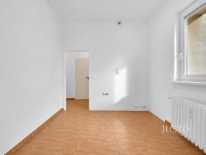 Prodej bytu 2+1, Praha - Strašnice, Na stezce, 40 m2