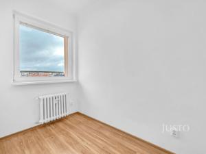 Prodej bytu 2+1, Praha - Strašnice, Na stezce, 40 m2