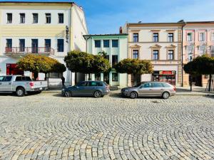 Pronájem bytu 2+1, Uničov, Masarykovo nám., 69 m2