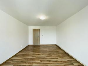 Pronájem bytu 2+1, Uničov, Masarykovo nám., 69 m2