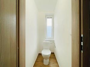 Pronájem bytu 2+1, Uničov, Masarykovo nám., 69 m2