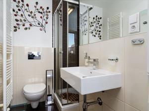 Prodej bytu 3+kk, Praha - Hlubočepy, Geologická, 64 m2