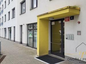 Pronájem bytu 1+kk, Praha - Modřany, Soukalova, 33 m2