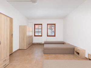 Prodej činžovního domu, Kostelec nad Labem, T. G. Masaryka, 380 m2