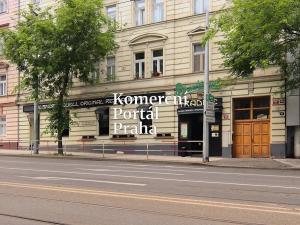 Pronájem restaurace, Praha - Smíchov, Radlická, 488 m2