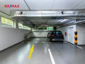 Prodej bytu 1+kk, Praha - Hostavice, U Hostavického potoka, 36 m2