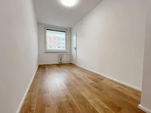 Prodej bytu 3+1, Praha - Kbely, Martinická, 75 m2