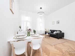 Prodej bytu 3+kk, Praha - Smíchov, Hořejší nábřeží, 85 m2