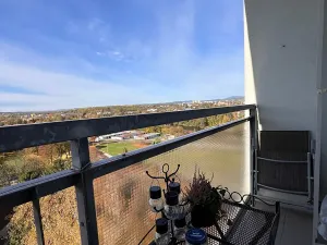 Prodej bytu 3+kk, Karlovy Vary, Západní, 59 m2