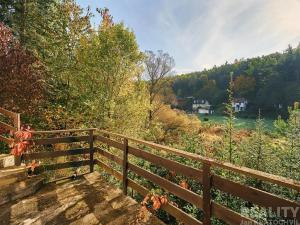 Prodej chaty, Čisovice, 130 m2